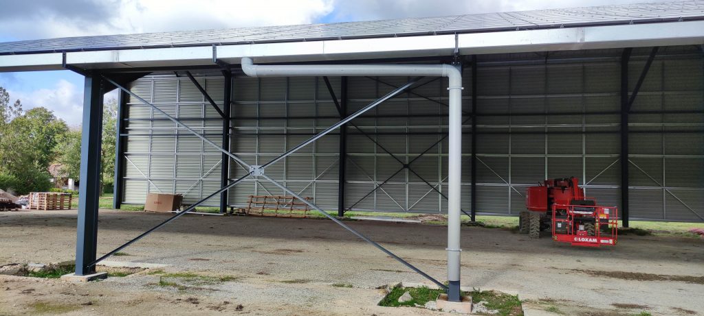 détail hangar agricole