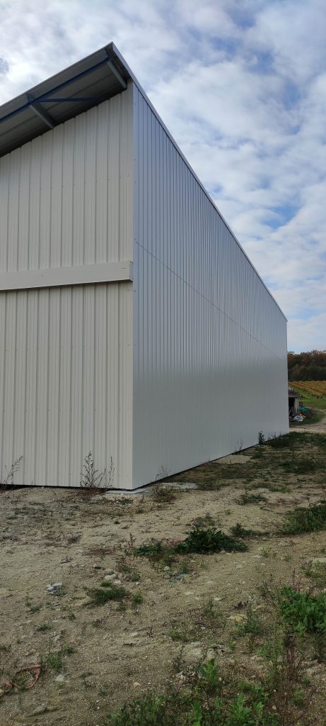 détail hangar agricole