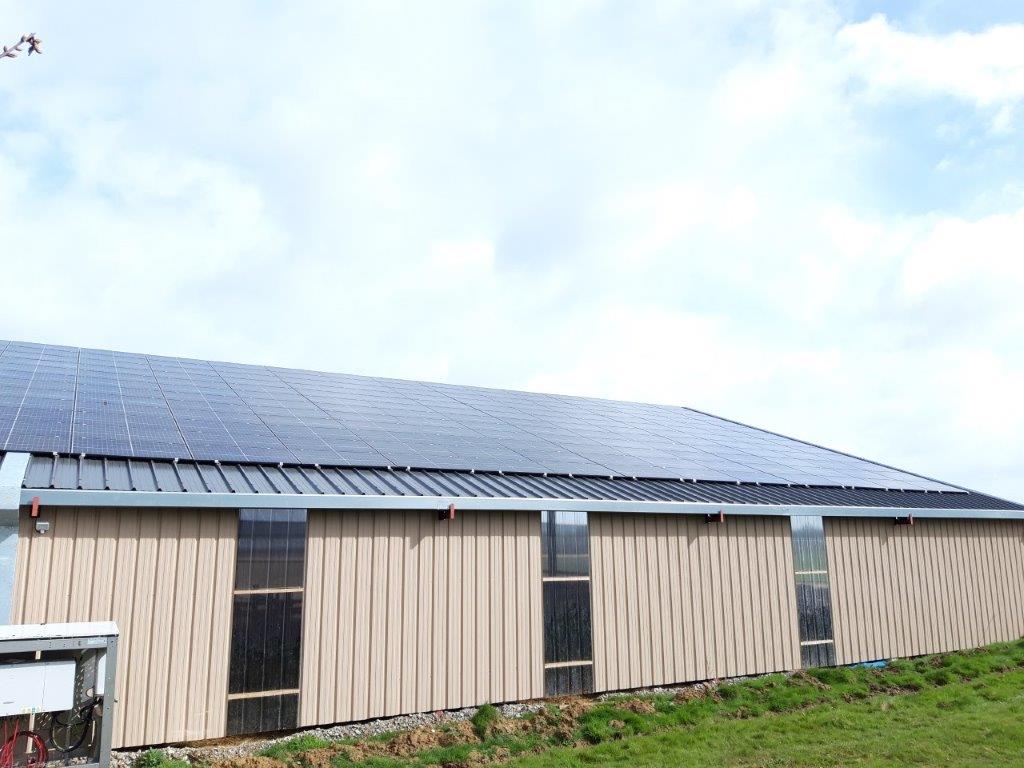 hangar agricole avec baies