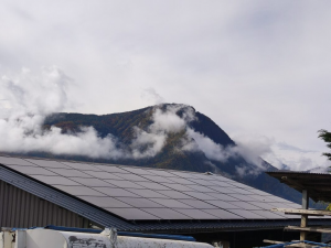 rénovation de toiture et panneaux solaires