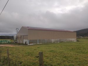 rénovation de toiture et installation d'une centrale solaire photovoltaïque
