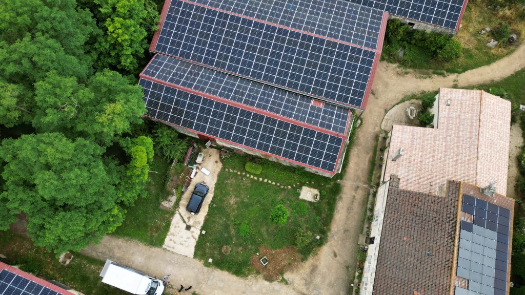 centrale solaire vue du ciel
