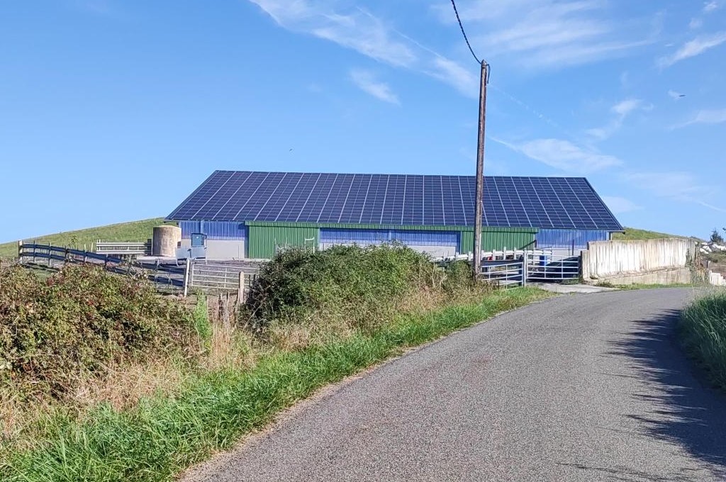 Hangar agricole avec centrale photovoltaique Pyrénées Atlantiques