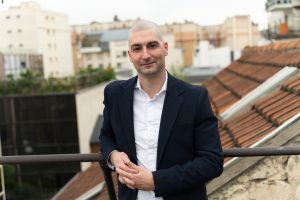 Pierre-Marie Berlingeri, Directeur Général de Girasole Energies, entreprise avec des enjeux de photovoltaïque local.